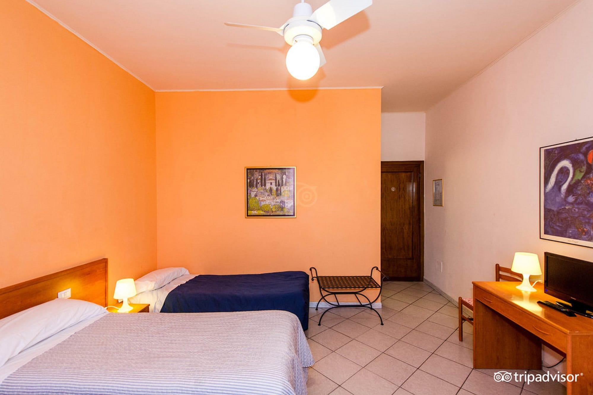 Hotel Leopolda Флоренция Экстерьер фото