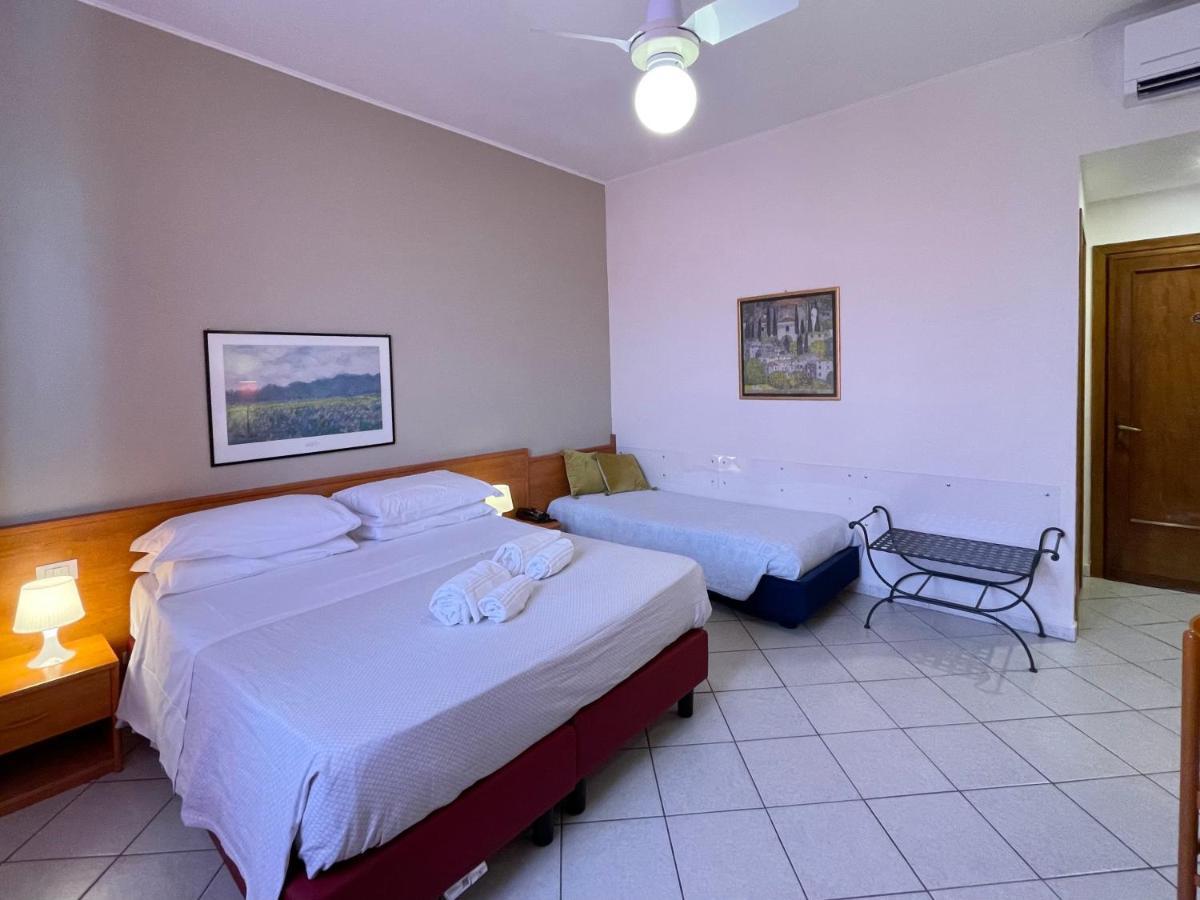 Hotel Leopolda Флоренция Экстерьер фото